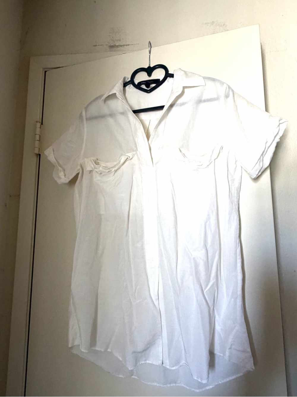 BCBGMaxAzria White Short-Sleeve Casual Button-Down Shirt